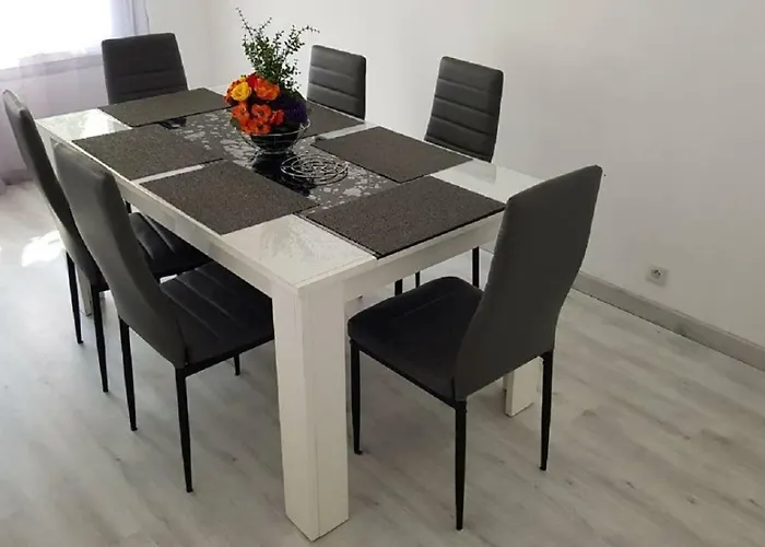 Appart Neuf 74M2 Proche Piscine Et Parc Des Sports